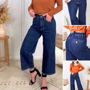 Judy Blue Plus Bellagio Breeze Tummy Control Cropped Jeans 22w